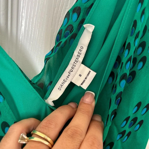 DIANE VON FURSTENBERG Dita printed silk-georgette
dress$400 - Picture 5 of 7